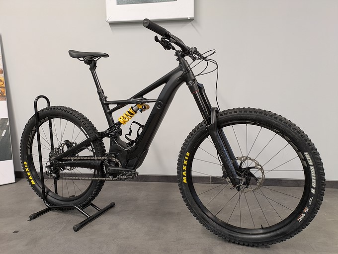 SPECIALIZED KENEVO